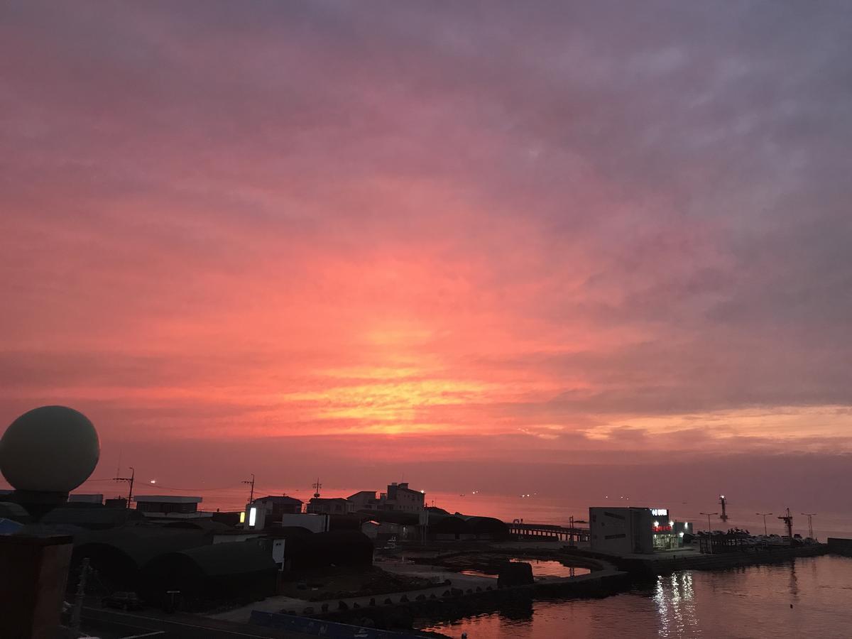 Tongkeun Guesthouse Jeju Exteriör bild